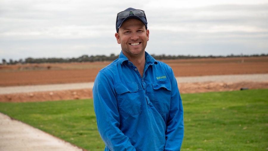 card-thumbnail-tom-farmer