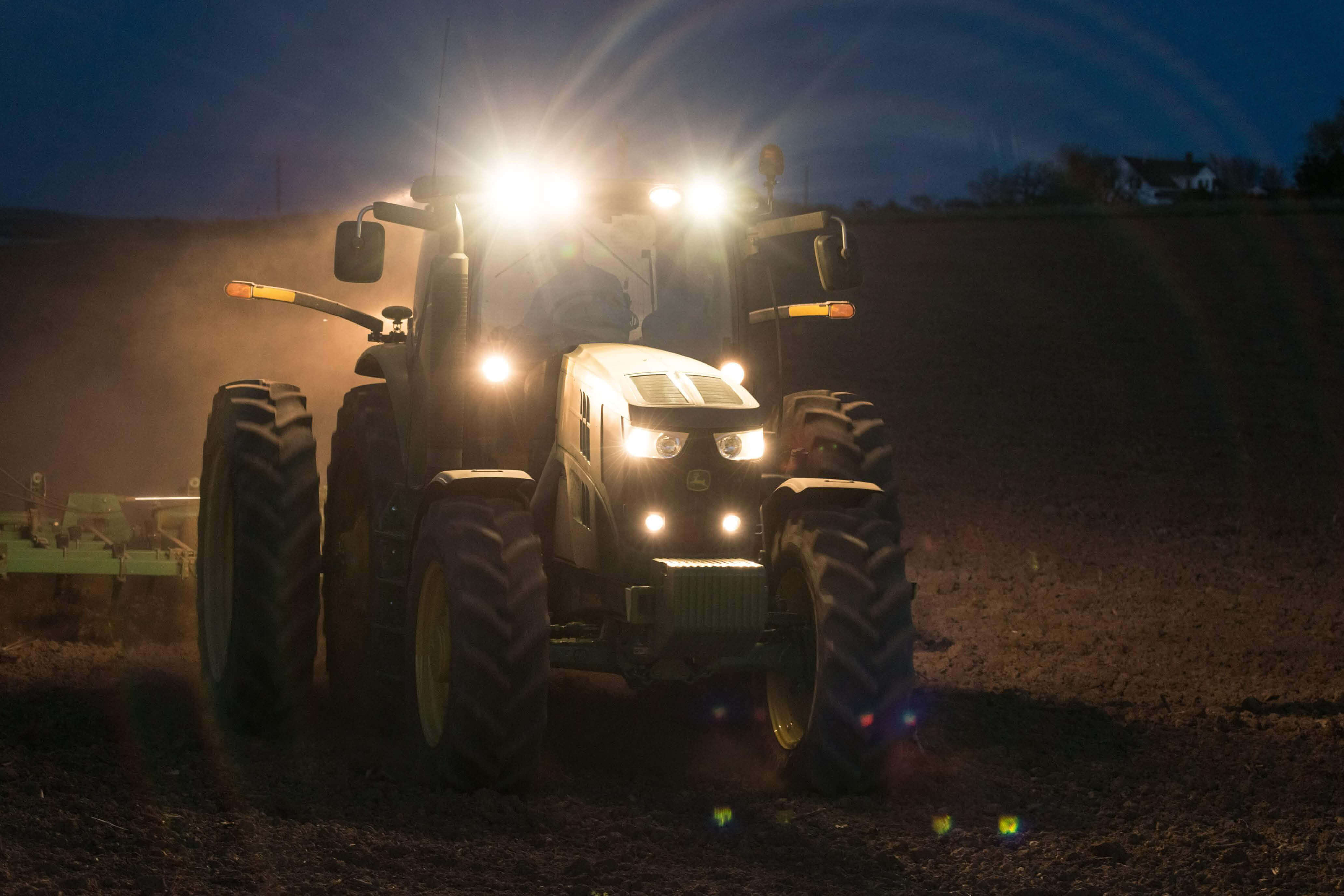 iStock-475941746_Tractor at night compressed